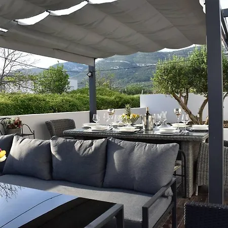 Hotel Lauvi Kaštela