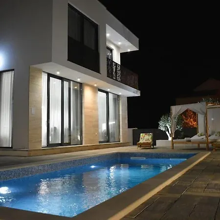 Lauvi Hotel Kaštela