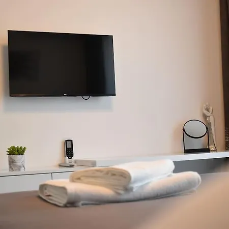 Lauvi Hotel Kaštela